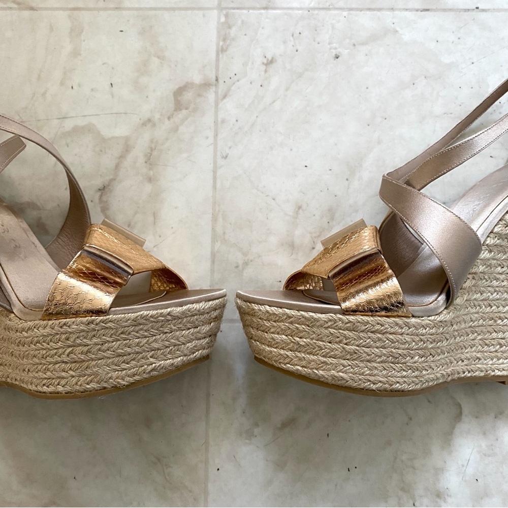 Burberry Made in Italy Satin Rosegold Leather Bow Espadrilles Sandals sz 9/39 - Picture 4 of 14
